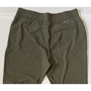 EDDIE BAUER - Women's Green Departure Ankle Pant - Size Large